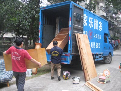 欧亿招商主管公兴搬家提醒广大客户搬家时要注意风水之门